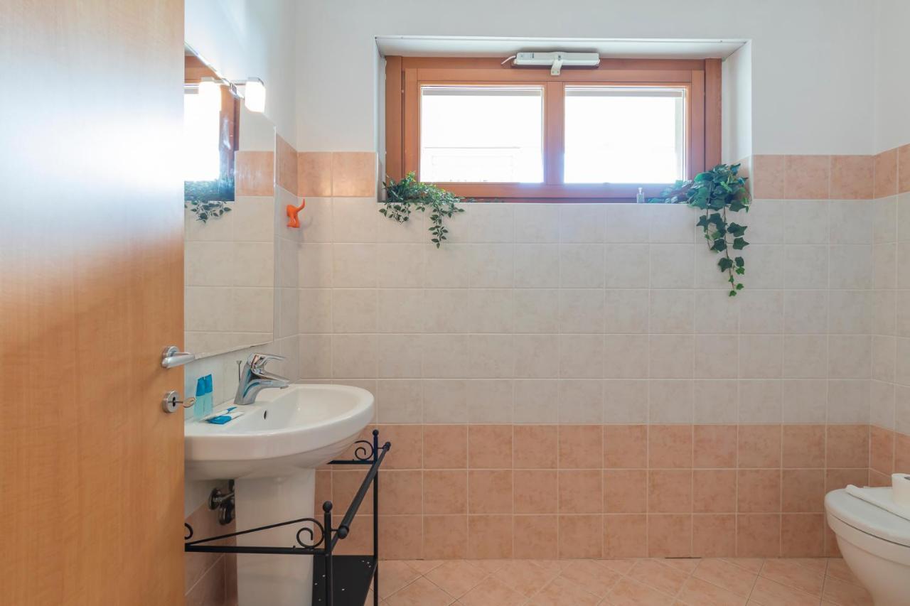 New Apartment With Terrace - Pampuri 7 Milan Exterior photo