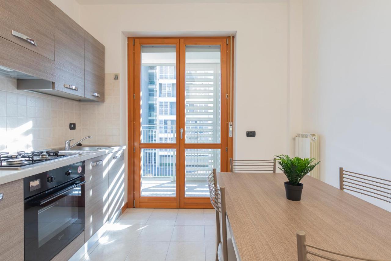 New Apartment With Terrace - Pampuri 7 Milan Exterior photo